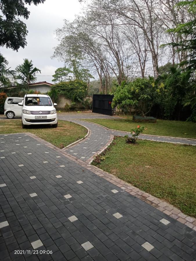 Discovery Resort Ratnapura Exterior foto